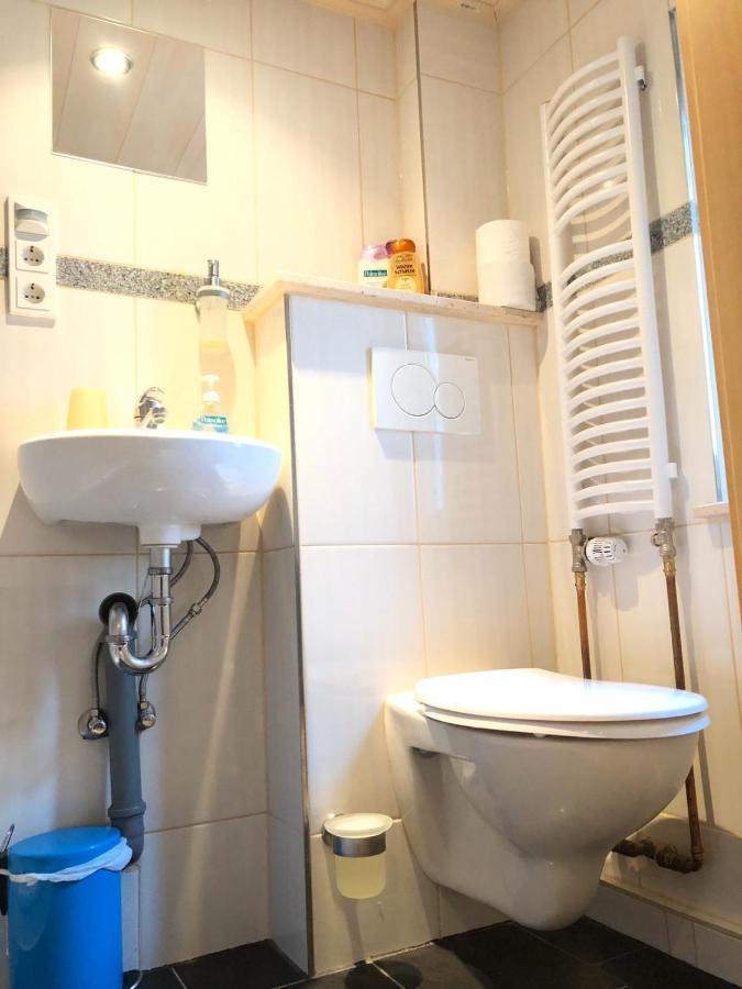 Apartment Am Markt Аденау Экстерьер фото